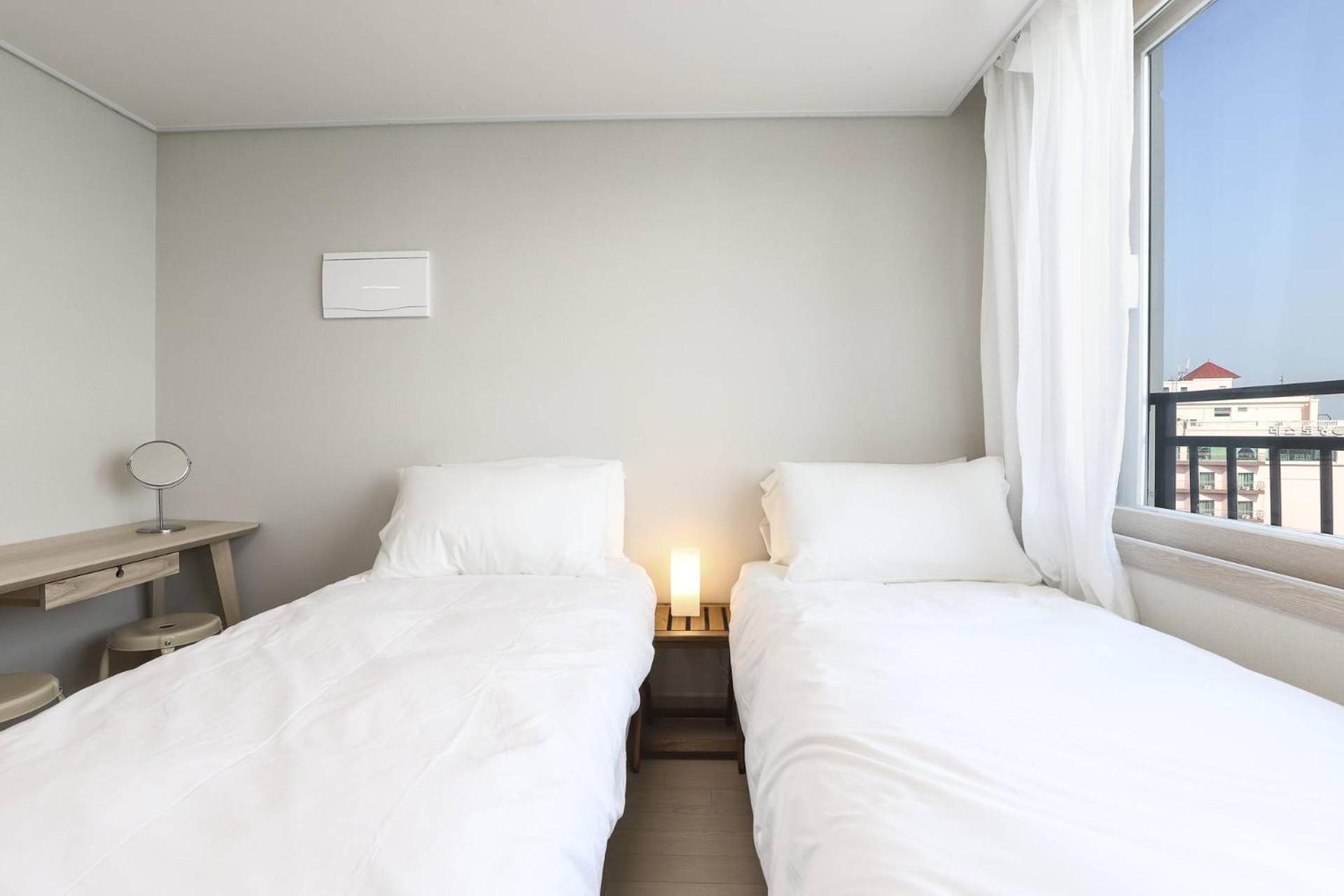 The First Ocean Songjeong Hotel Puszan Kültér fotó