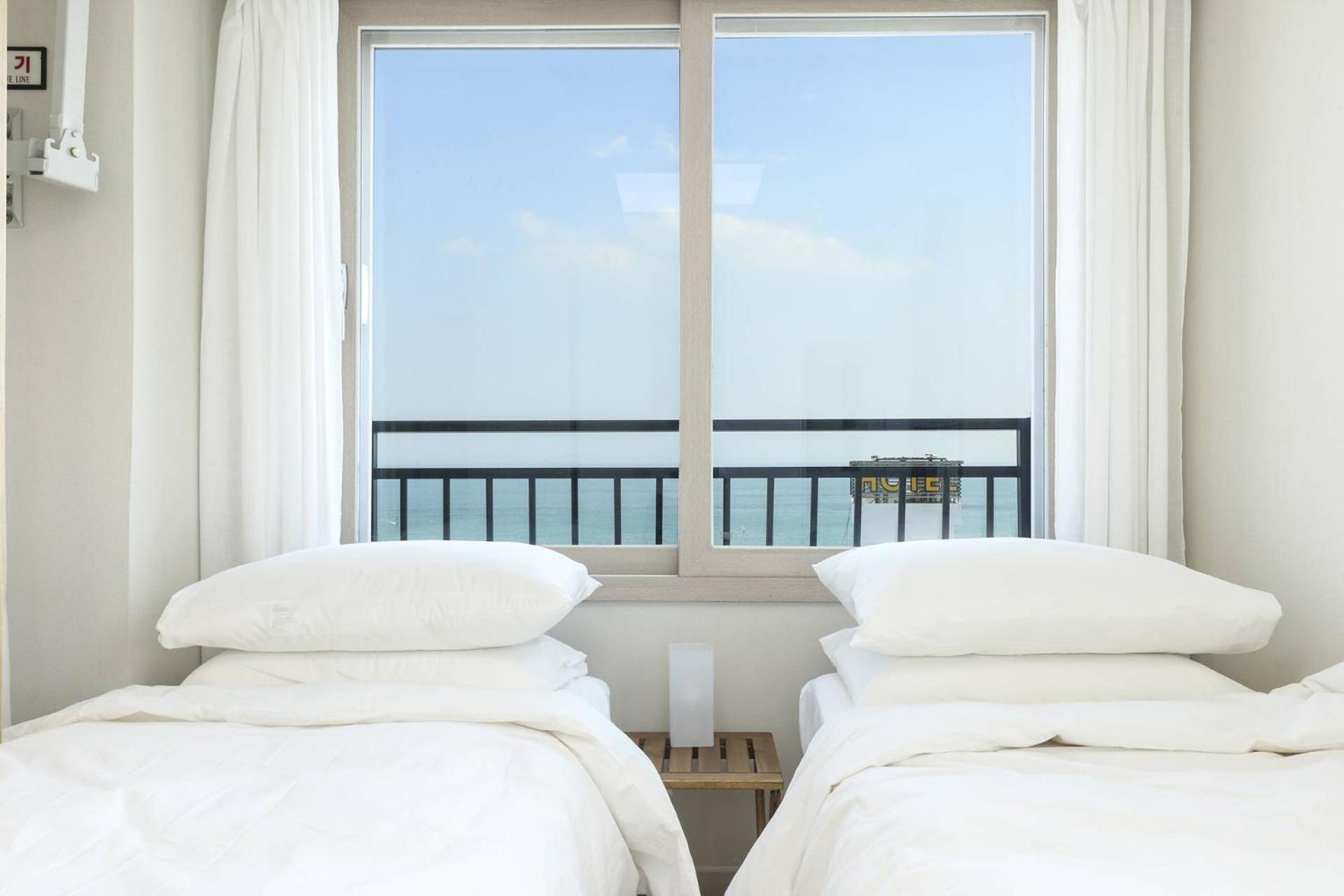 The First Ocean Songjeong Hotel Puszan Kültér fotó